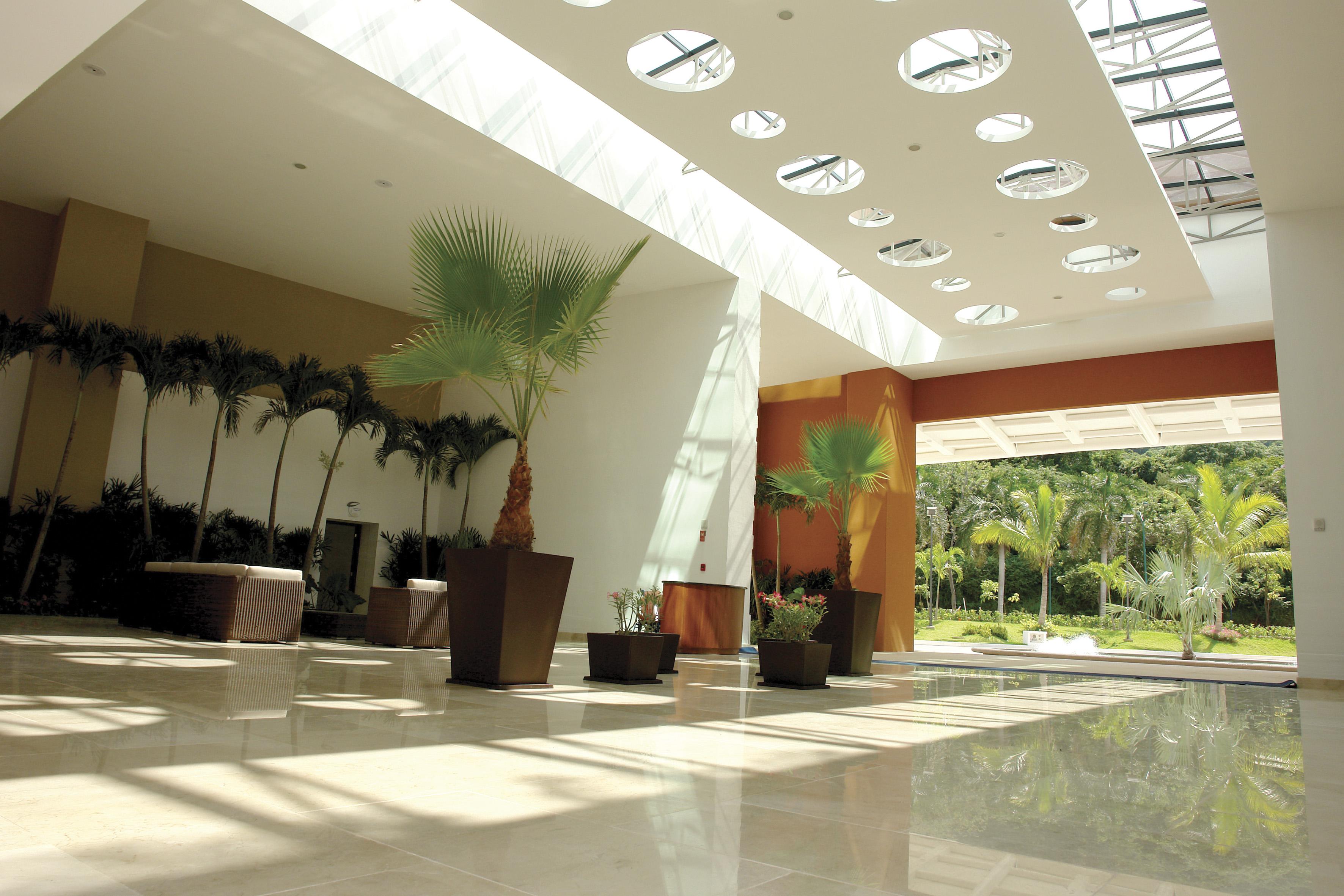 Azul Ixtapa Grand All Inclusive Suites - Spa & Convention Center Екстериор снимка Lobby