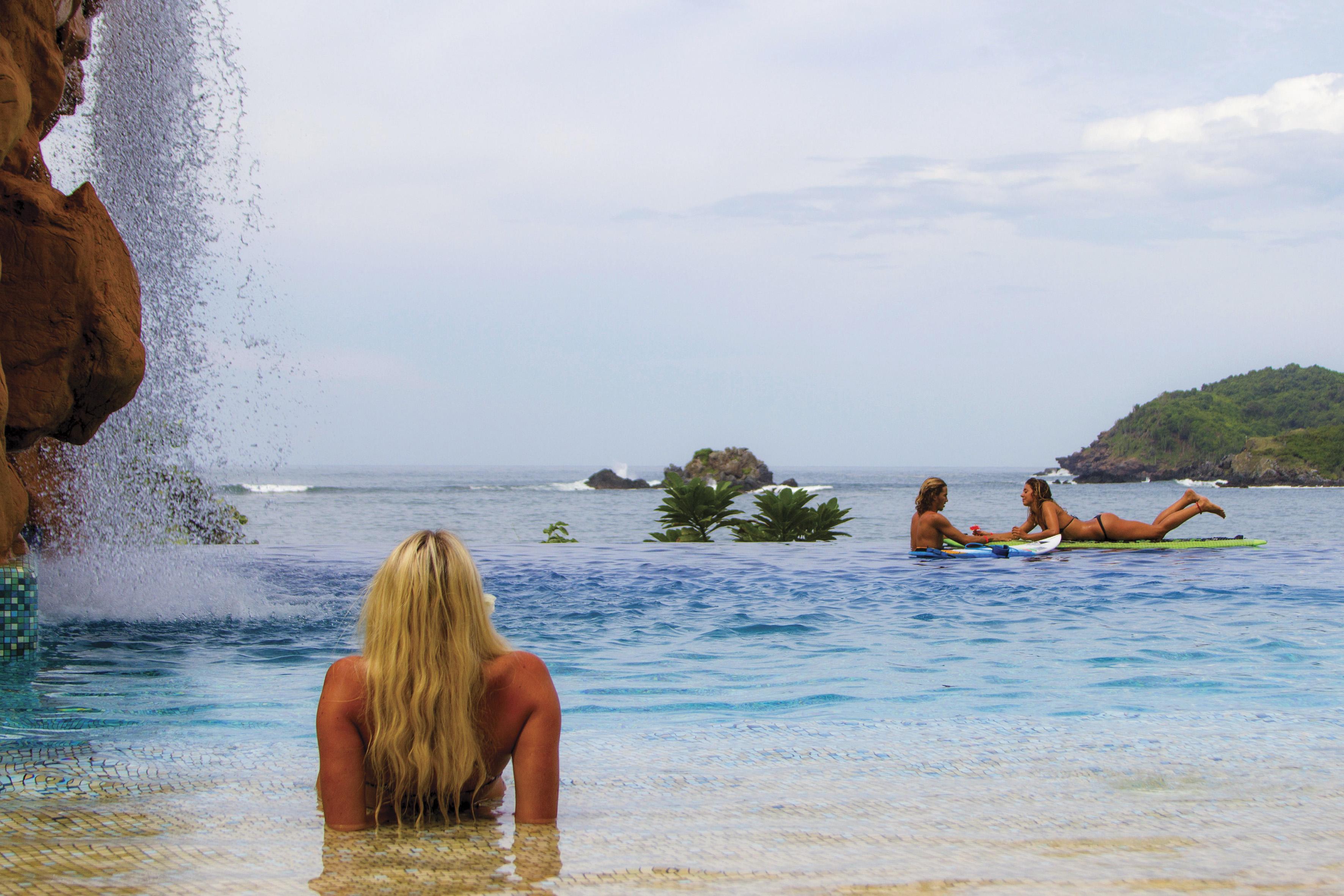 Azul Ixtapa Grand All Inclusive Suites - Spa & Convention Center Екстериор снимка A beach in Acapulco