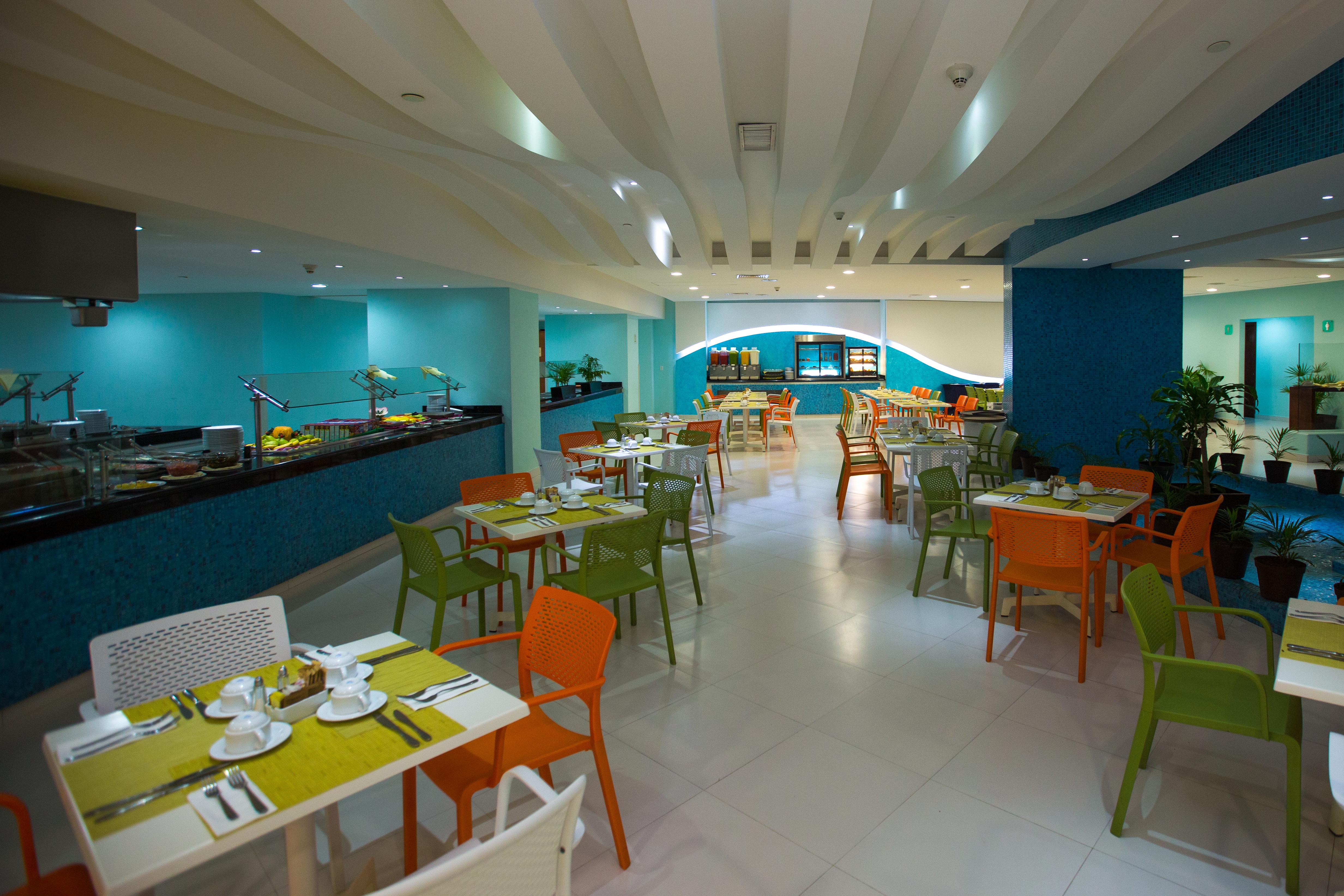 Azul Ixtapa Grand All Inclusive Suites - Spa & Convention Center Екстериор снимка The restaurant